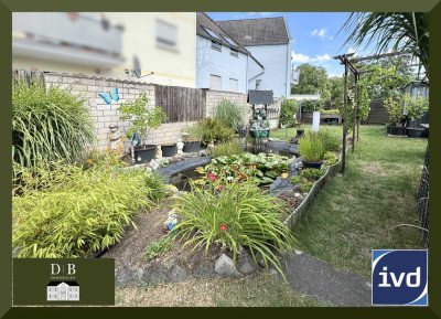 Zwei Häuser, ein Zuhause – vielseitiges Wohnensemble mit großem Garten in guter Lage