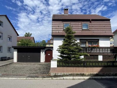 Füllen Sie dieses Haus mit Leben - Charmantes Einfamilienhaus sucht liebevolle neue Eigentümer!