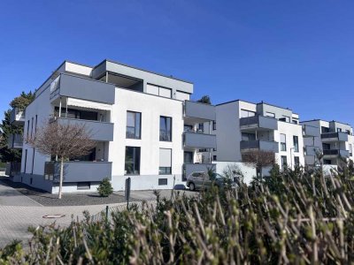 Kriftel - 200m² Penthauswohnung inkl. EBK, 3 Stellplätzen und Aufzug bis in die Wohnung!
