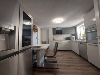 4-Zimmereigentumswohnung im 1. OG mit Garage