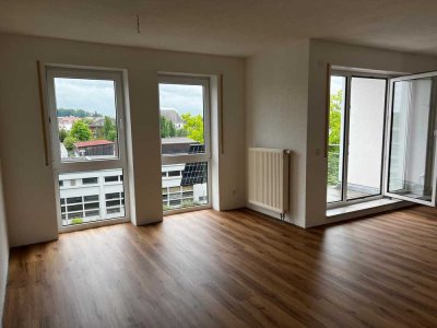 Erstbezug nach Renovierung: 3,5-Zimmer-Wohnung mit schönem Ausblick über Ehingen