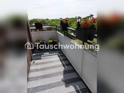 Tauschwohnung: Große 4-Zimmer-Wohnung mit Balkon gegen 3 Zimmer