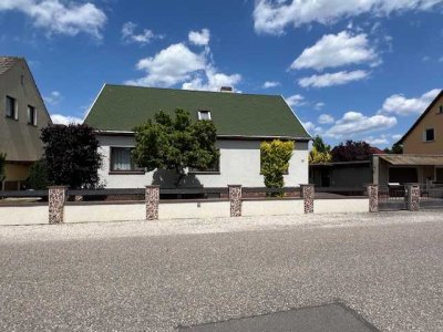 +++ Einfamilienhaus mit viel Nebengelass und großem Garten +++