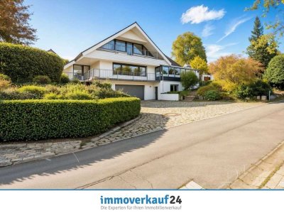 Stilvolles Architektenhaus mit Panoramablick, sonnigem Grundstück & vielseitigen Wohnkonzepten