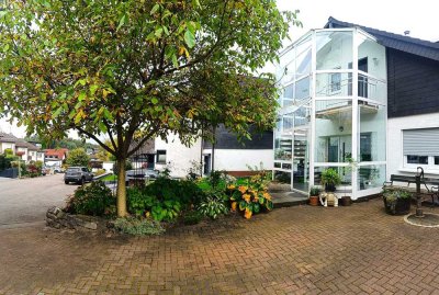 570000 € - 207 m² - 7.0 Zi.
Haus mit Einliegerwohnung in Bergneustadt