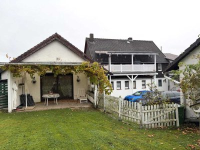 !PROVISIONSFREI! Wohnung (212 m²) in Staufenberg-Benterode: viel Platz, Galerie, Partyraum, Kaminans