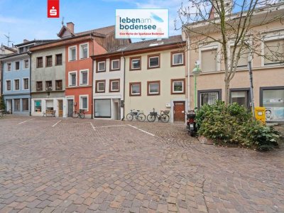 Alte Mauern, neue Möglichkeiten – 
Zwei charmante Reihenhäuser mit grünem Innenhof