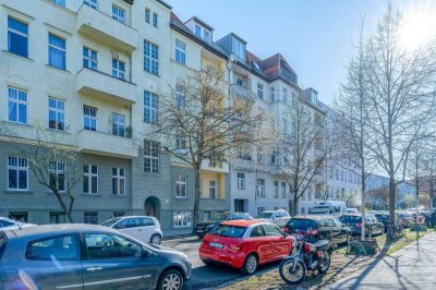 Wunderschöner Jugendstilaltbau*Balkon *neue Heizungsanlage