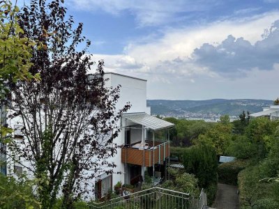 Charmante Erdgeschosswohnung mit Gartenanteil und Stellplatz – vermietetes Investment mit Potenzial