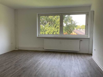 Moderne 3-Zimmer-Wohnung mit Balkon zum kurzfristigen Bezug