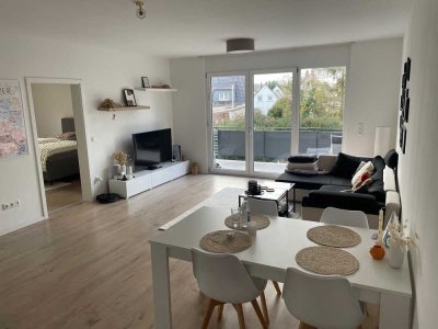 Moderne Wohnqualität: Lichtdurchflutete Etagenwohnung mit Komfortausstattung