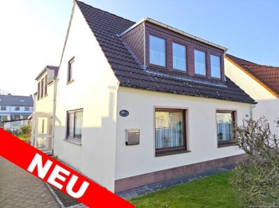 !!  Hier können alle mit - großzügiges Zweifamilienhaus auf großem Grundstück in beliebter Lage !!