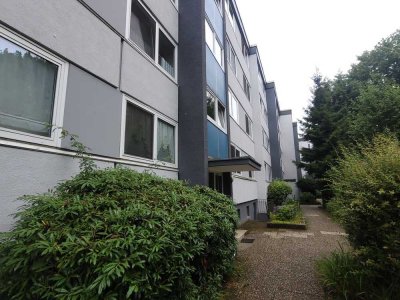 Frisch renovierte 3-Zi-Wohnung mit Blick ins Grüne – ideal für Singles, Paare oder kleine Familie
