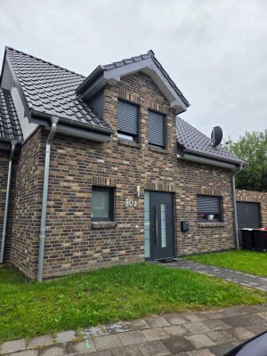 Moderne Doppelhaushälfte in ruhiger Lage von Duisburg-Baerl