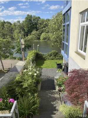 Attraktive 2-Zimmer-Wohnung mit Balkon und Gartenanteil mit direktem Blick zur Lahn in Limburg