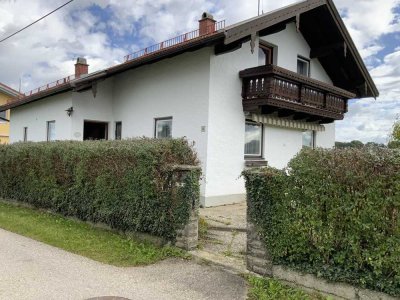 Älteres Einfamilienhaus in einer ruhigen Ortsrandlage