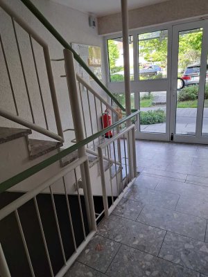 Wir haben Ihr Zuhause! Helle 4-Zimmer Maisonette Wohnung, nah zur Universität!
