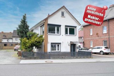 Teilmodernisiertes Einfamilienhaus in beliebter Lage - provisionsfrei