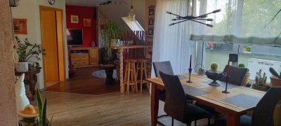 Wunderschöne 2-Raum-Dachgeschosswohnung mit Dachloggia von Privat