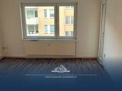 Helle 3-Zimmer-Wohnung mit zwei Balkonen in Hannover Mitte