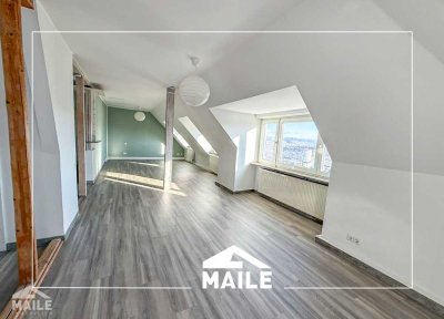 Sonnige Dachgeschosswohnung mit atemberaubendem Ausblick über Stuttgart!