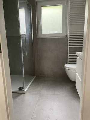 Exklusive, modernisierte 2-Zimmer-Wohnung mit EBK in Frankfurt