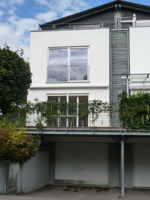Schöne, geräumige DHH, DG Terrasse mit Seesicht in Lindau (Bodensee) (Kreis), Lindau (Bodensee)