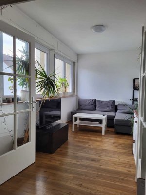 Helle 2,5-Zimmer Wohnung im 2. OG in Karlsruhe-Rintheim