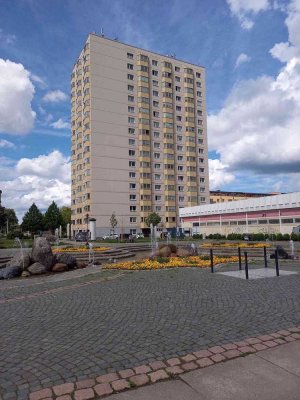 Geräumige 3  Raumwohnung mit tollem Südblick - Betreutes Wohnen im Haus möglich!