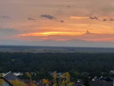 EFH ca. 152 m2, Bad Bellingen, spektakuläre Aussicht über das Rheintal