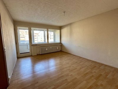 Zentrale 3 Zimmerwohnung im 1.OG