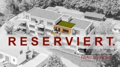 PENTHOUSE in Tengen
Modern - Schick - Energiebewusst
Wohnen auf ca. 56 QM W11
Balkon + Garage