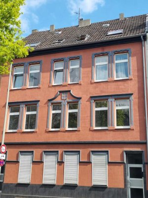 Altbaucharme in Altstaden! 6-FH mit Garten und Potential Nähe Mülheim an der Ruhr