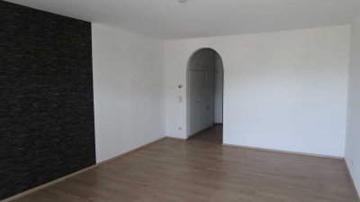 Appartementwohnung mit Balkon und unverbaubarem Rheinblick