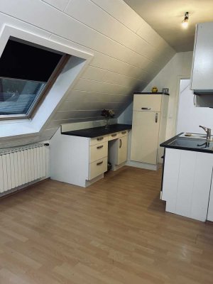 Single 2-Zimmer Dachgeschosswohnung in Verl-Sürenheide