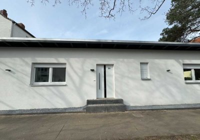 Neuwertiges Haus mit drei Zimmern und EBK in Hannover