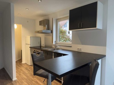 2 Zimmer Wohnung mit Einbauküche, ideal für Singles oder Pendler