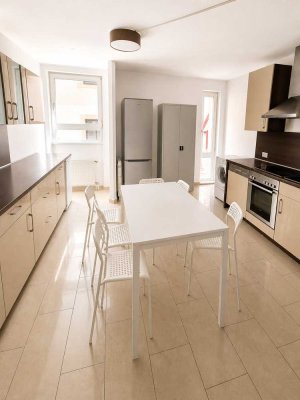 Möblierte 3-Zimmer-Wohnung im 1.OG mit Balkon in Worms  – ideal für WG oder Monteure