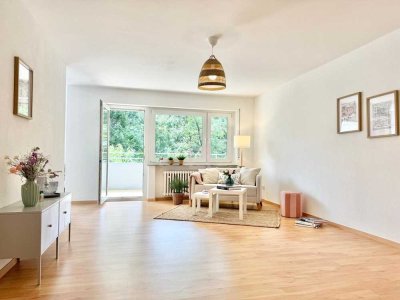 Heller 4,5-Zimmer-Wohntraum in ruhiger Lage mit Balkon, Garten und Blick ins Grüne