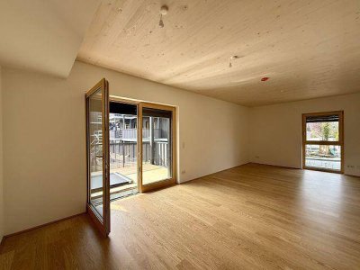 GRÜNE STADTVILLEN - 3 Zimmer mit Balkon und Sichtholz | Holzbauweise - Ruhig - Grün | Provisionsfrei!