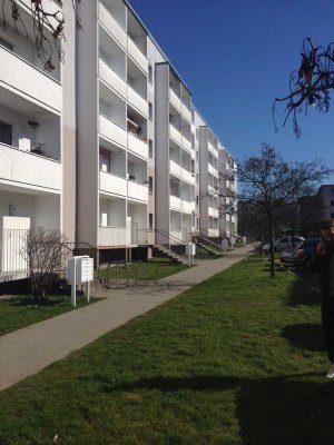 Gemütliche 2-Zimmer-Wohnung mit Balkon am Belziger Klinkengrund
