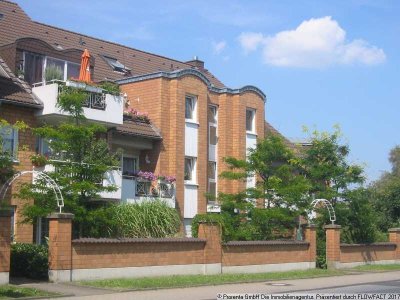 1a Lage für Gartenliebhaber mit vielen Extras
