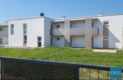 Familienwohnung mit Balkon im 1. OG
