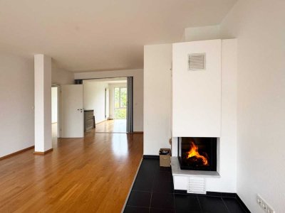 Flexibel Nutzbar: Ehemalige Maisonette, aktuell zwei Einheiten mit Kamin und Balkon