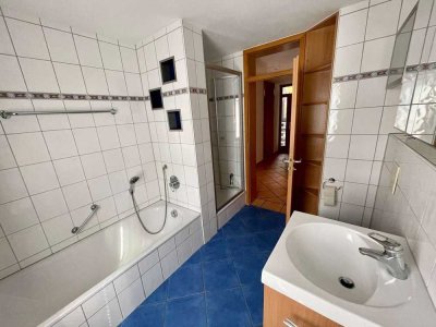 Helle und moderne 3,5 Zimmer Wohnung in Rastatt