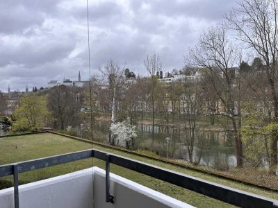 Helle 3 Zimmer Wohnung Bamberg  Insel mit Balkon, EBK, Tiefgarage  und Aufzug