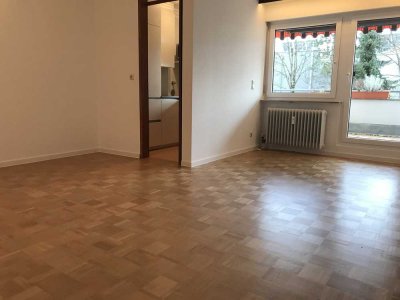 Schöne 2-Raum-Wohnung mit EBK und Garage in Stuttgart in toller Lage