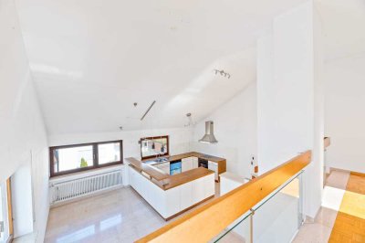 Familientraum auf Südgrundstück – Split-Level-Haus mit besonderem Charme