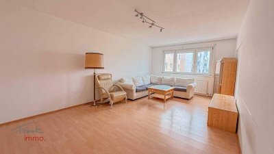 Große 3 Zimmer Wohnung - auch als WG geeignet!