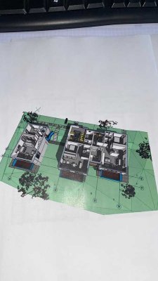 Neuwertige Wohnung mit fünf Zimmern und Balkon in Leichlingen